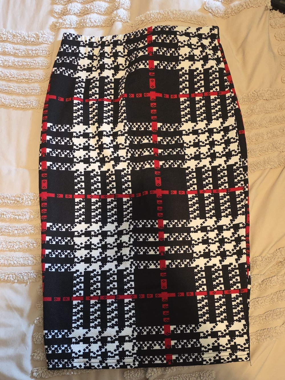 Black, White & Red Plaid Pencil Skirt